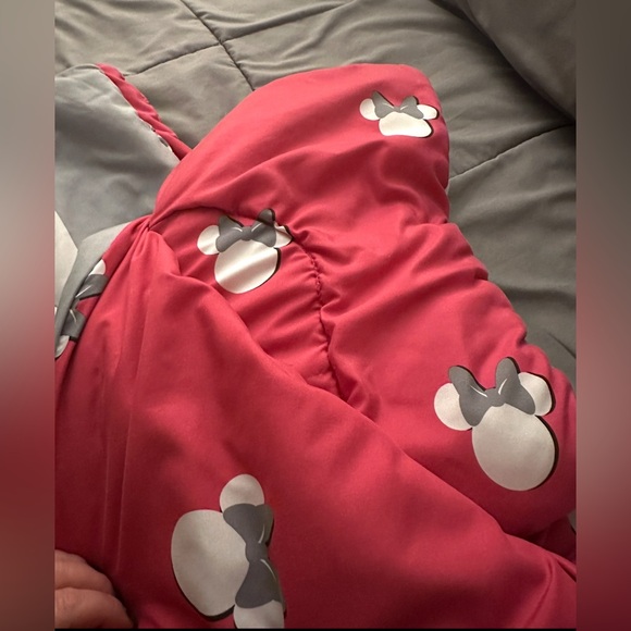 Minnie Mouse Bedding Set - Twin - Picture 3 of 3